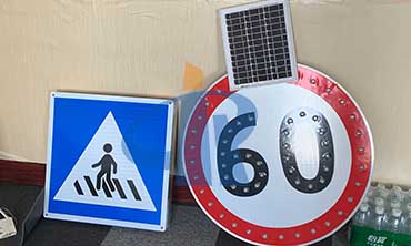 solar traffic signs